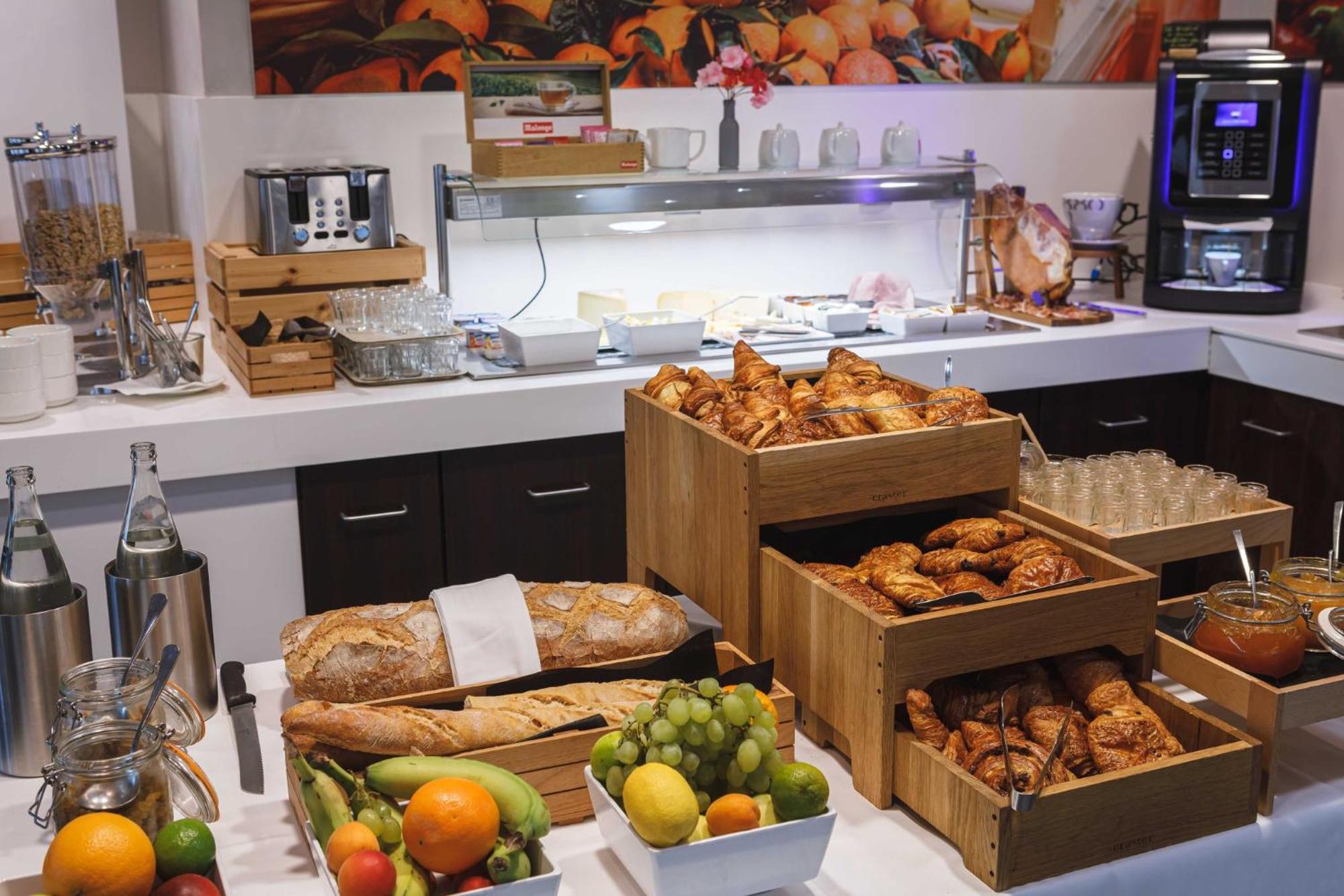 Holiday Inn Toulon City Centre By Ihg Ngoại thất bức ảnh